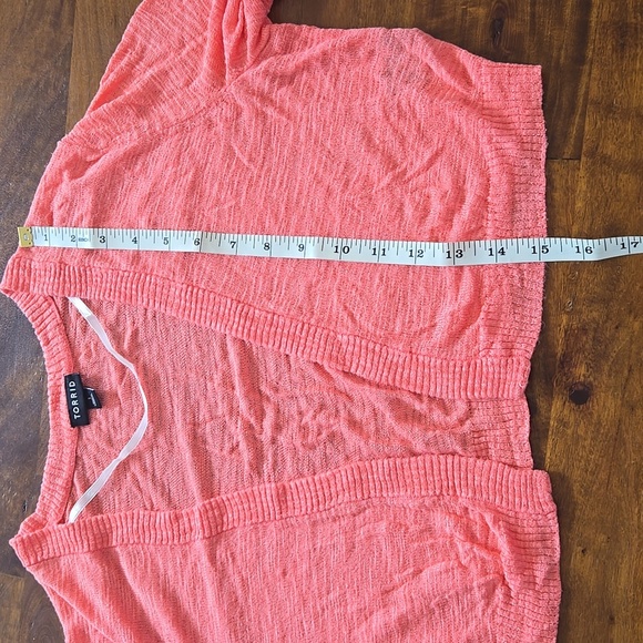 Torrid Vibrant Coral Knit Cardigan Shrug Size 1X - Picture 7 of 10